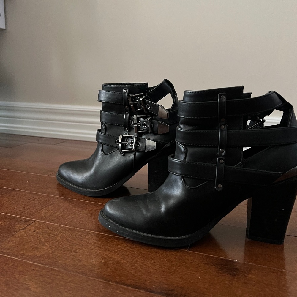 Call it Spring - Ankle Boots - Picture 1 of 4